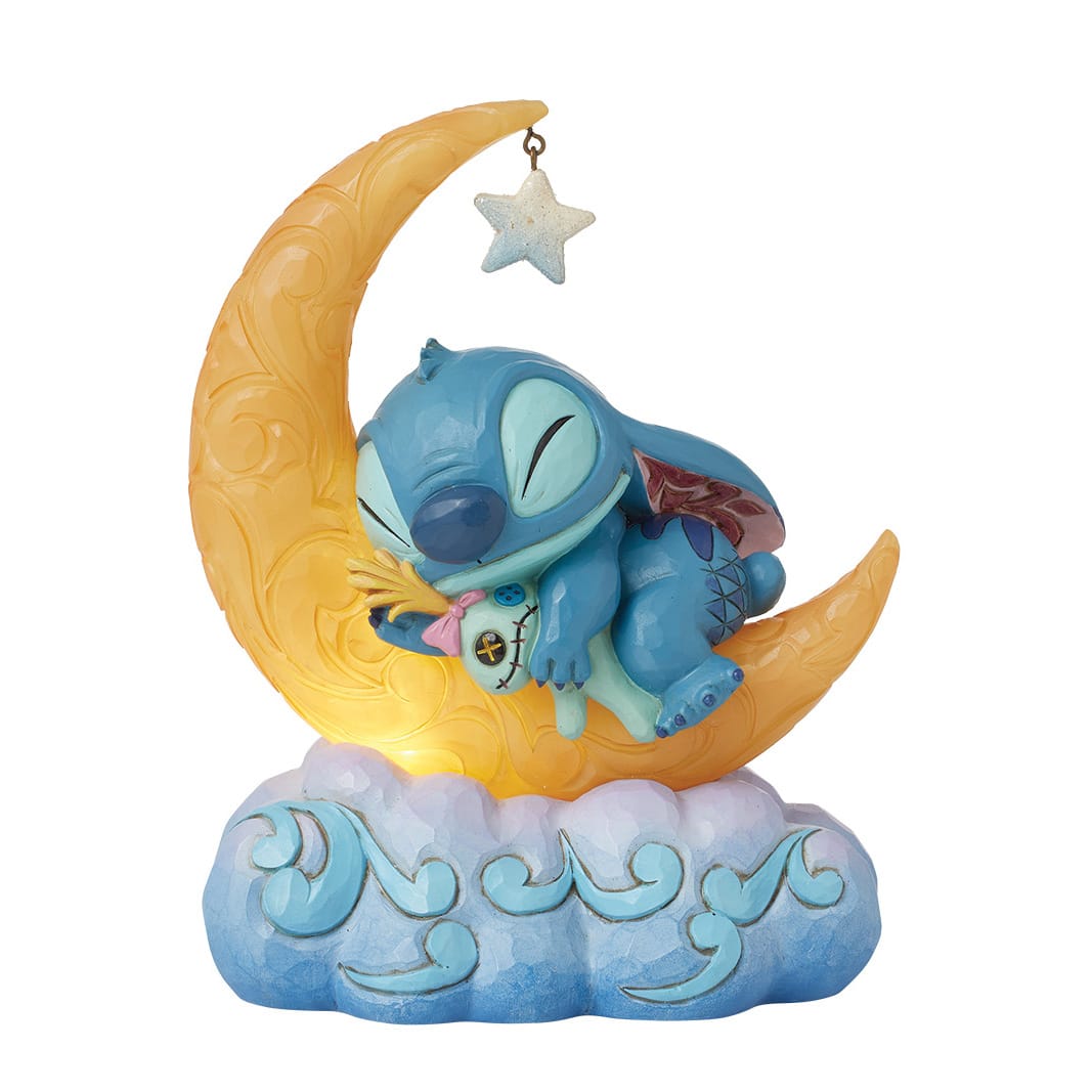 Beleuchtete Disney Traditions Figur Sweet Dreams mit Stitch und der Puppe Scrump auf einer Mondsichel.