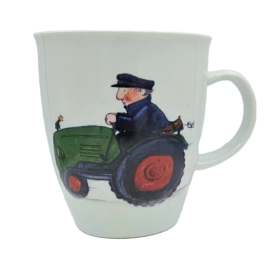 Weißer Keramikbecher mit einem detailreichen, bunten Trecker-Motiv der Illustratorin Miriam Kramer auf dem Land.