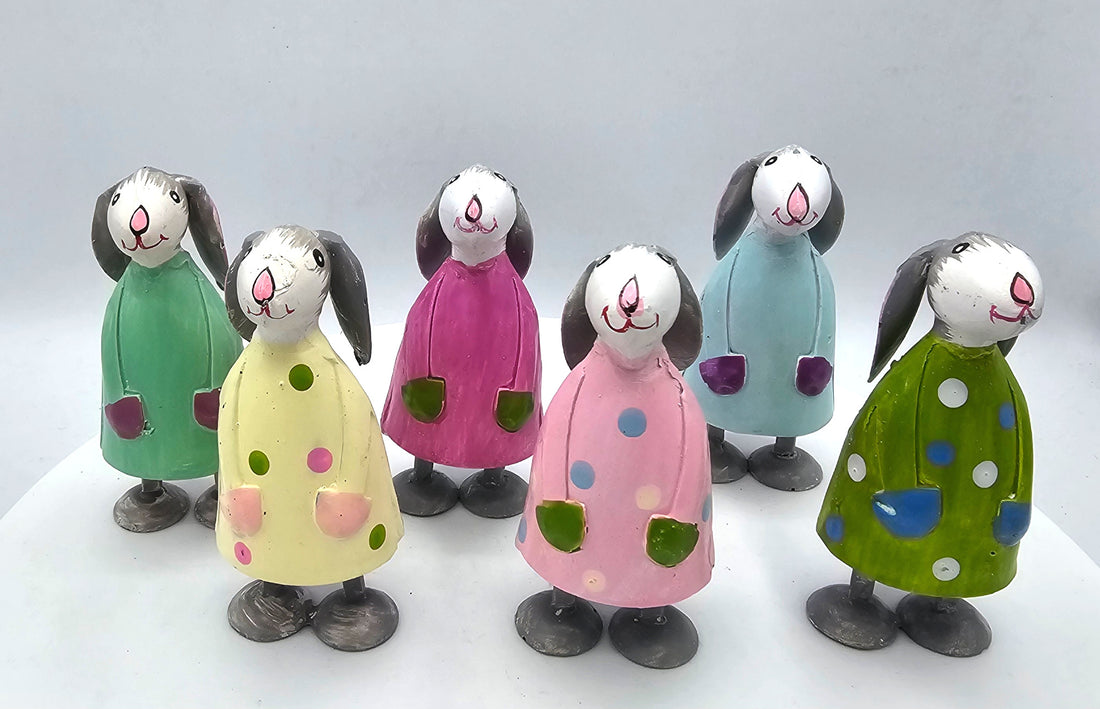 Osterhase Betty mit Schlappohren Grün XXS