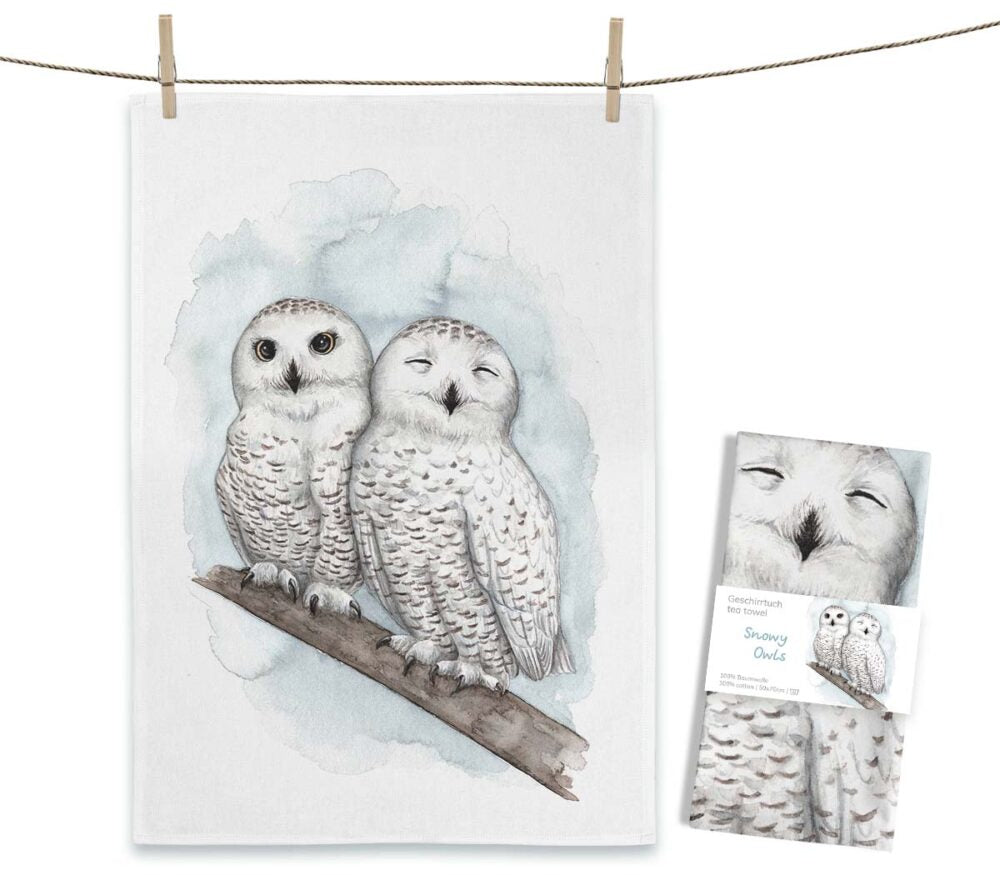 Weißes MALUU Baumwolle Geschirrtuch mit dem geheimnisvollen Aquarell-Motiv von weisen Eulen im Waldstil.