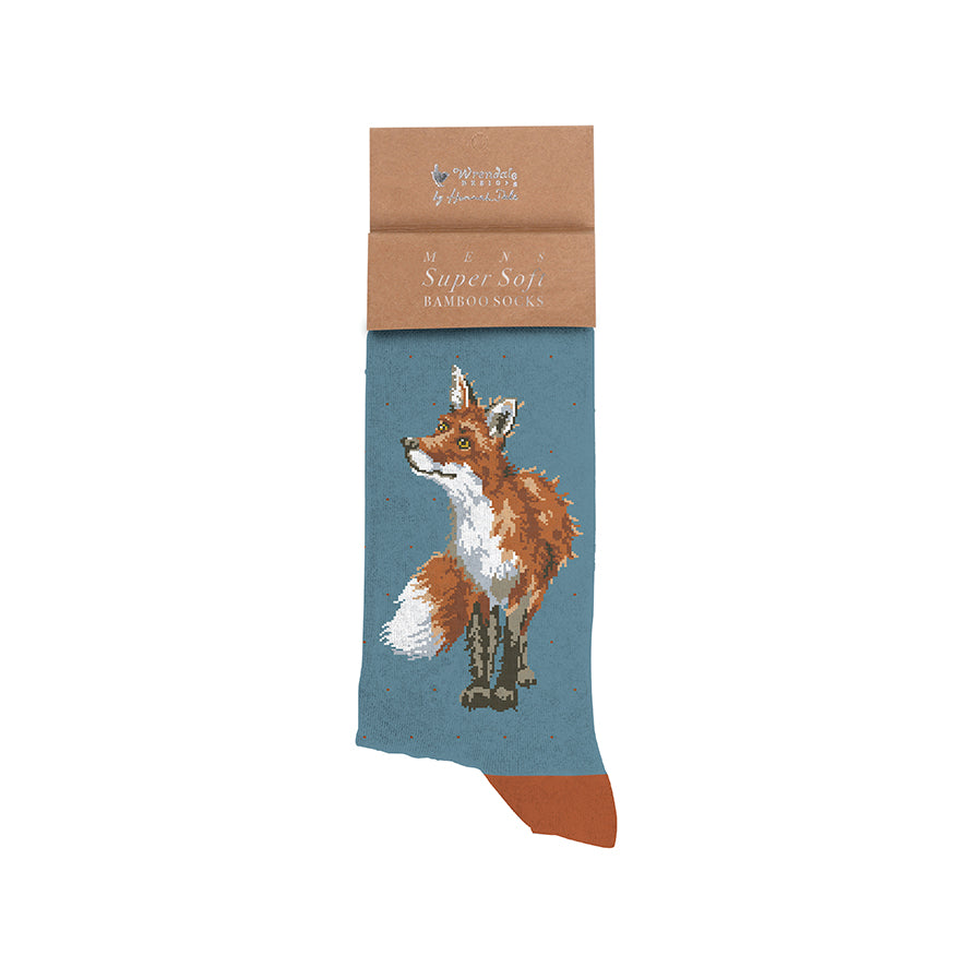 Wrendale Designs Bambussocken für Herren mit Fuchs-Motiv auf weißem Hintergrund.